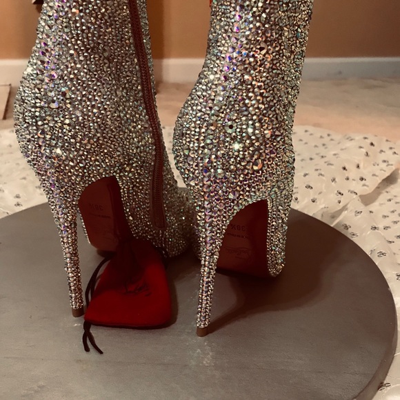 [SOLD]❤️Christian Louboutin So Kate Booties - Picture 6 of 8